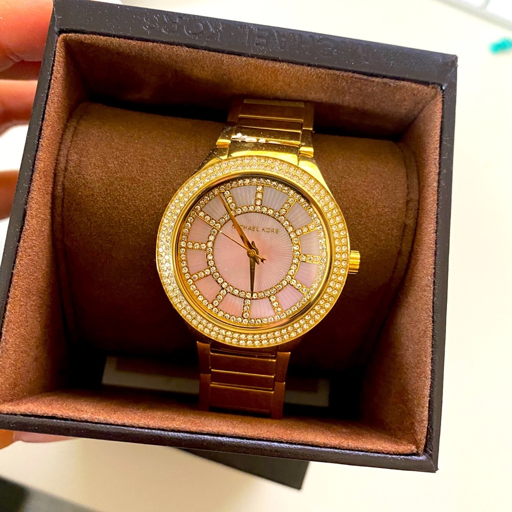 MK watch